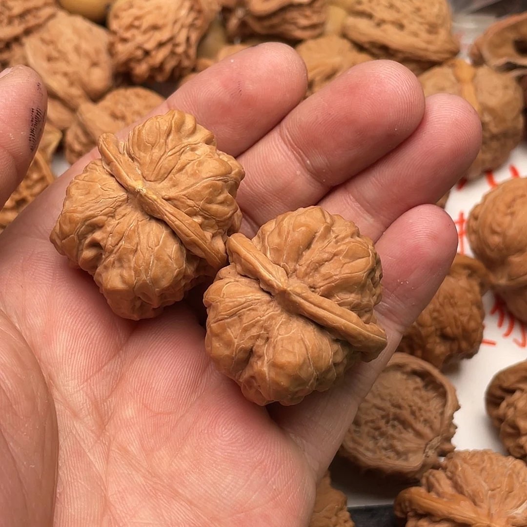 文玩核桃吊坠阿**n蛤蟆