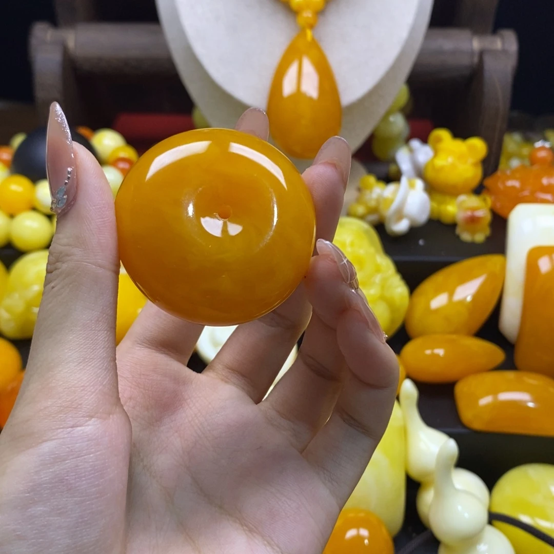 多***c非金属全品无暇老蜜平安扣