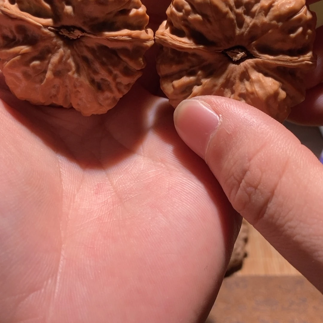 仁***妹文玩核桃吊坠蛤蟆头D33