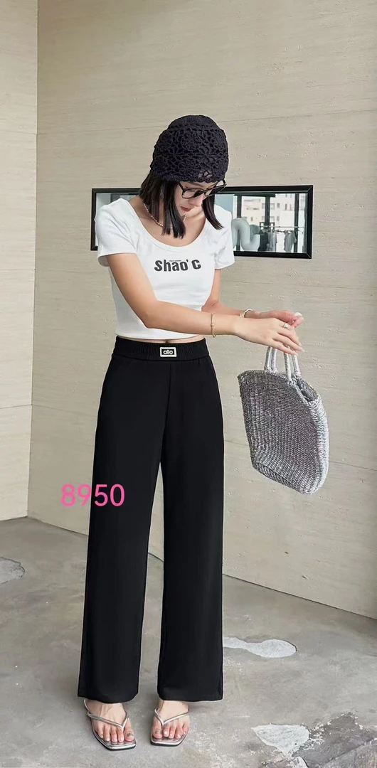 2025新款，九分窄版阔腿裤，冰丝面料穿起来舒适柔软。