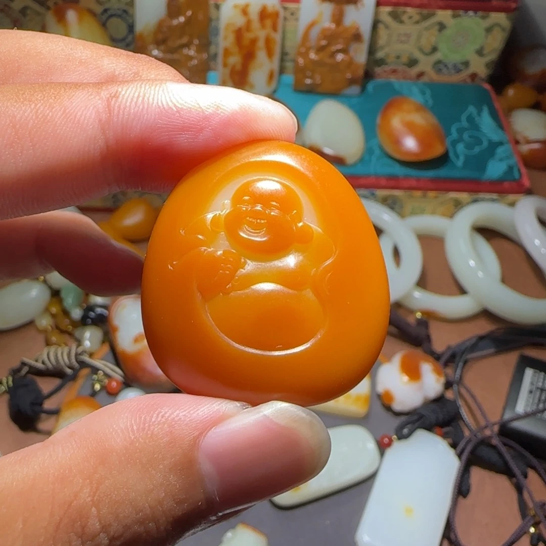 用***4和田玉未镶嵌颈饰