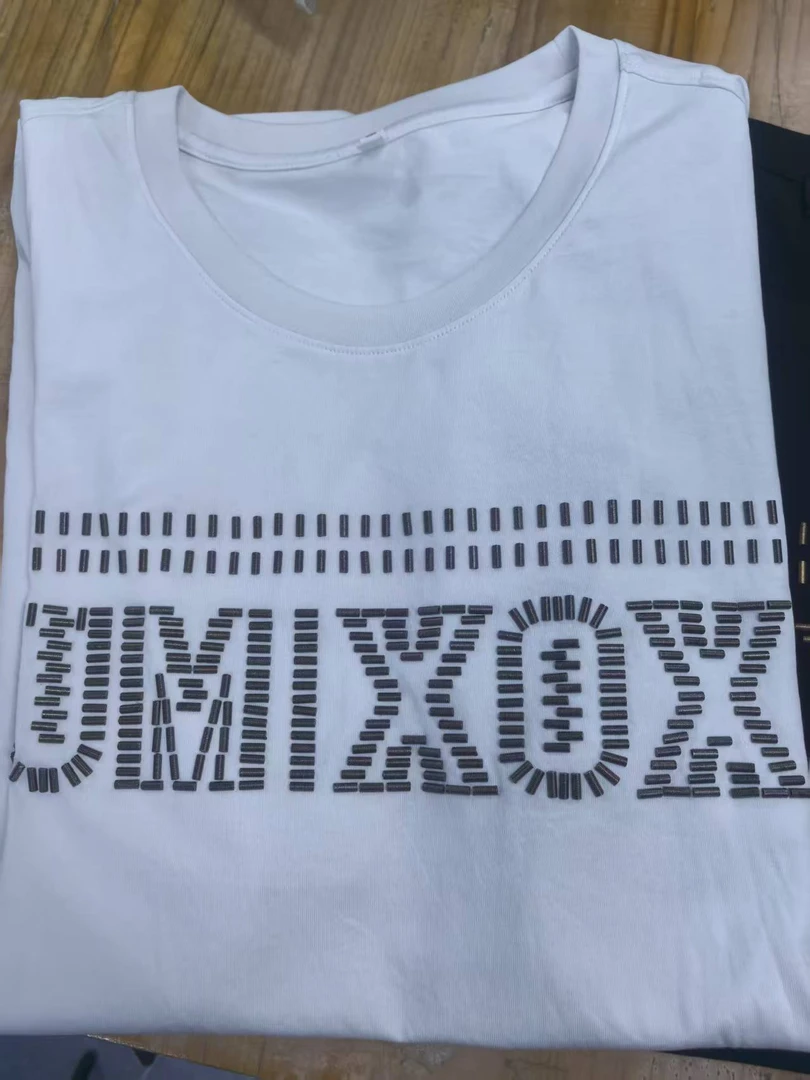 时尚粘珠丝滑丝光棉夏季男士圆领短袖T恤青年亲肤柔软上衣