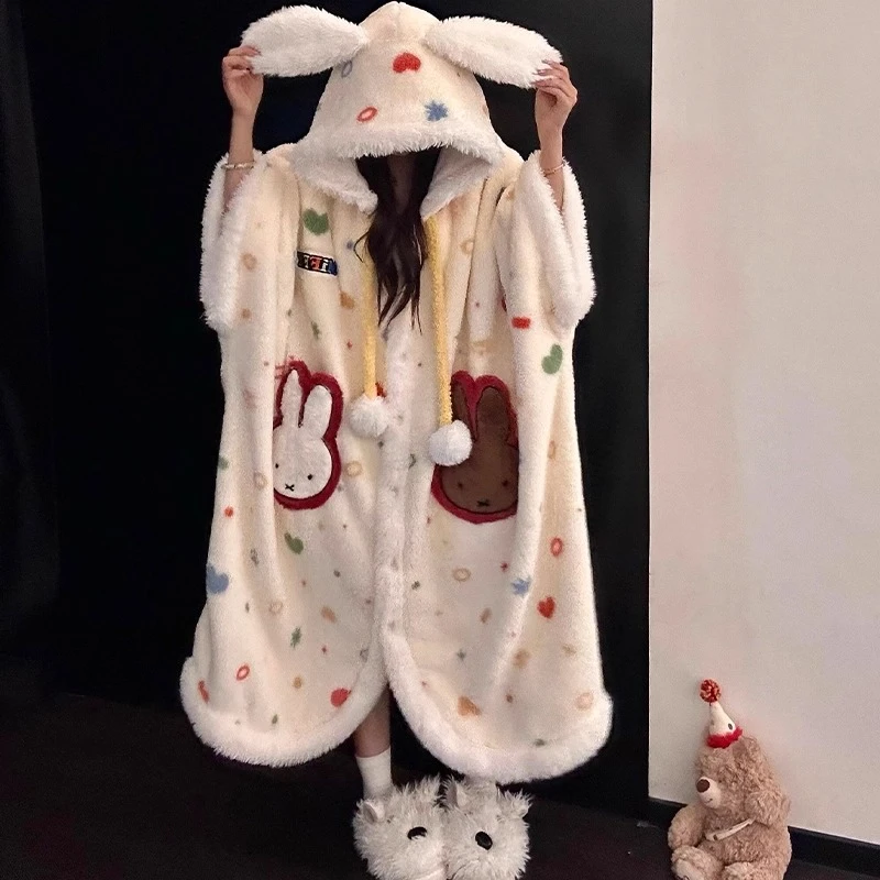 可爱米菲兔连帽珊瑚绒睡袍女冬季新款加厚加绒保暖斗篷家居服套装