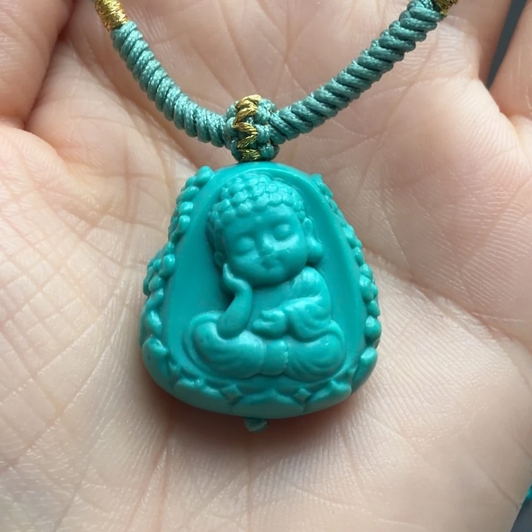 绿松石未镶嵌颈饰