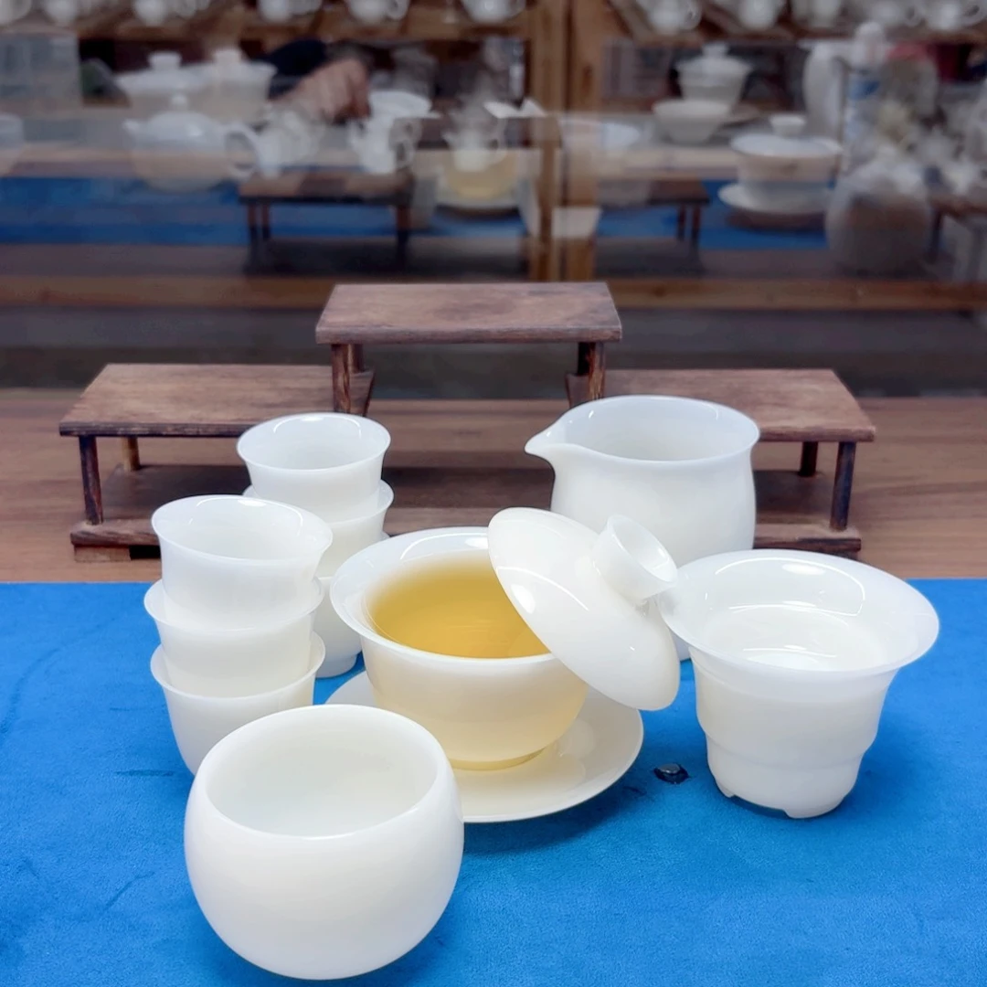 璞玉冰种玉瓷茶具工厂