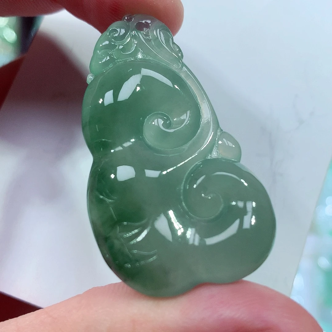 翡翠未镶嵌颈饰缅甸翡翠