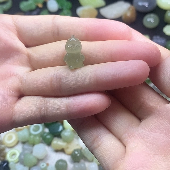 未镶嵌和田玉挂件迷*