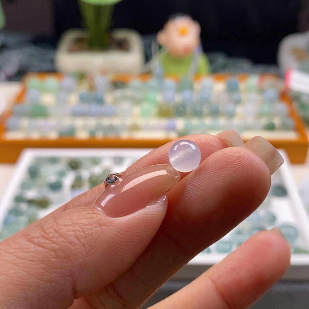翡翠散珠天然翡翠白冰6.8
