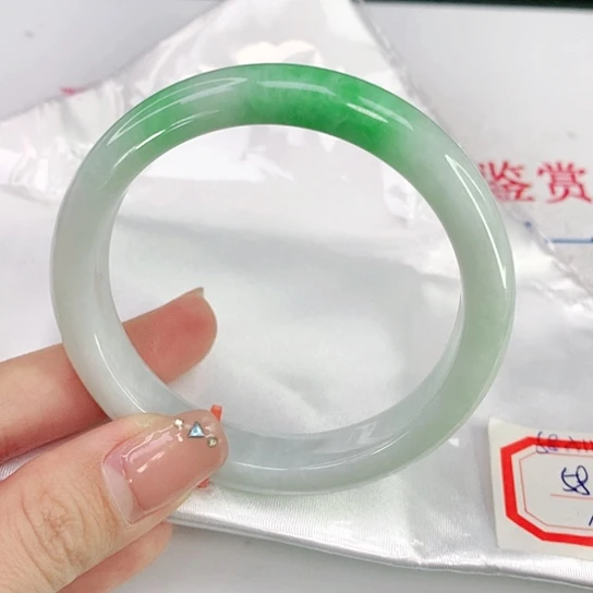 翡翠手镯未镶嵌天然翡翠A货1129