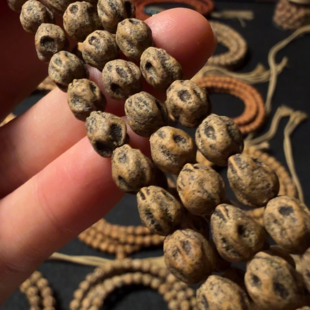 小***梅吊坠柏香籽/百香籽