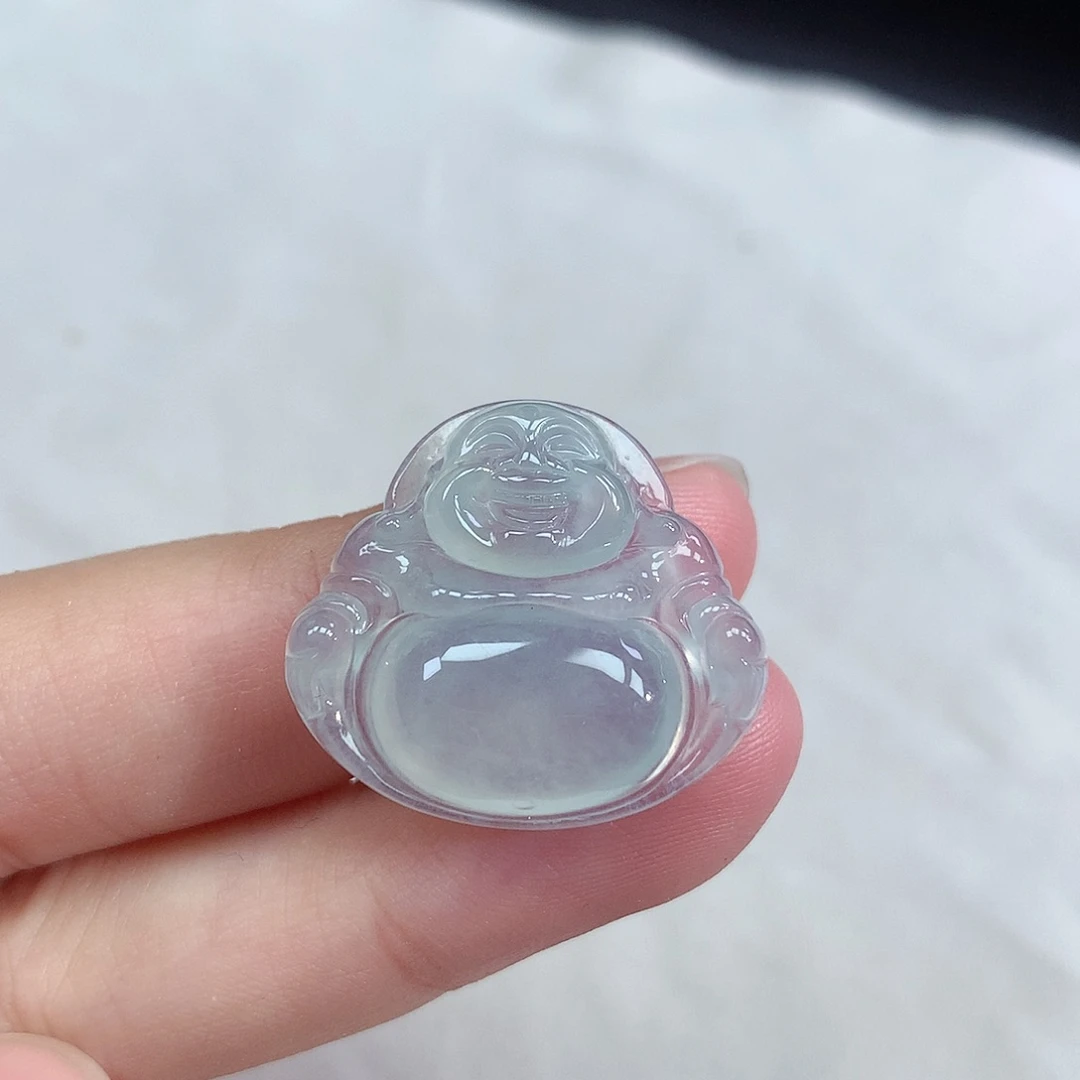 翡翠未镶嵌颈饰佛公
