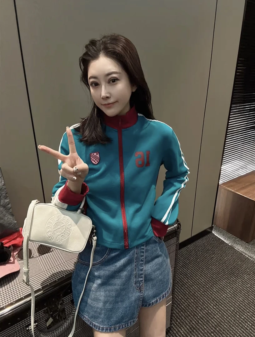 欧货2025秋季新款网红刺绣立领撞色修身外套女洋气休闲运动服开衫