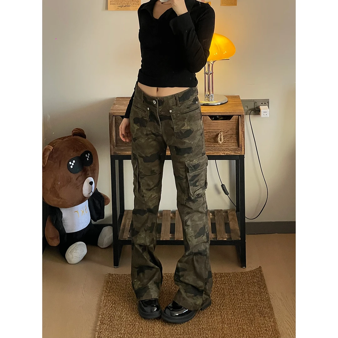 阿渔快跑直筒复古迷彩微喇工装裤男女显瘦修身夏季长裤高腰牛仔裤