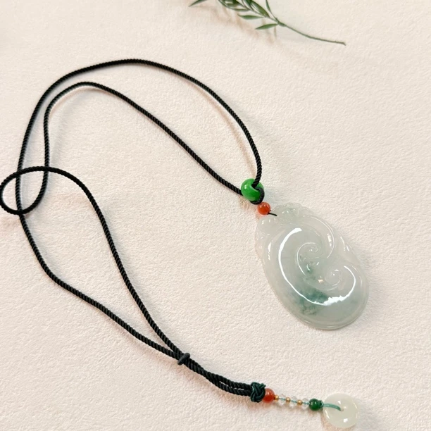 【六六中古】孤品复古翡翠如意挂件ty2029