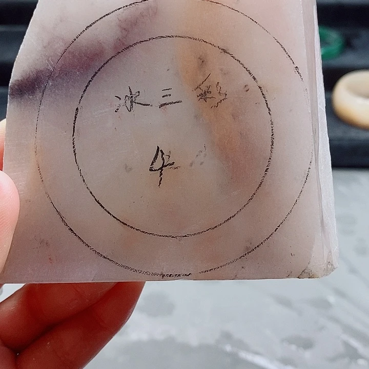 未镶嵌手镯石英质玉定制