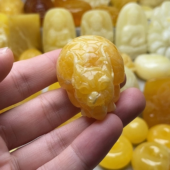琥珀颈饰未镶嵌琥珀蜜蜡吊坠