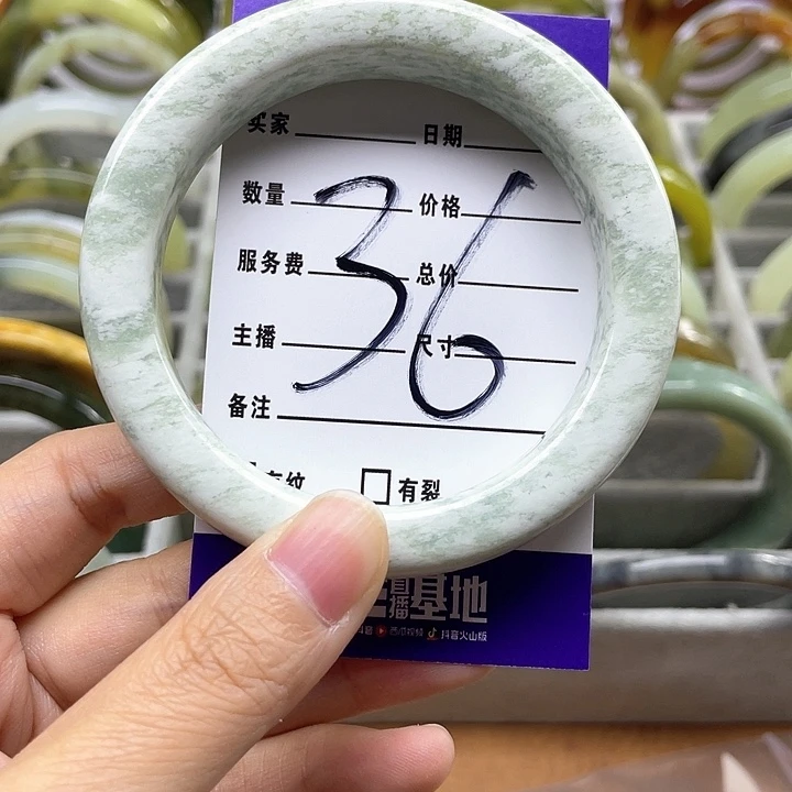 蛇纹石玉手镯合金睡****了