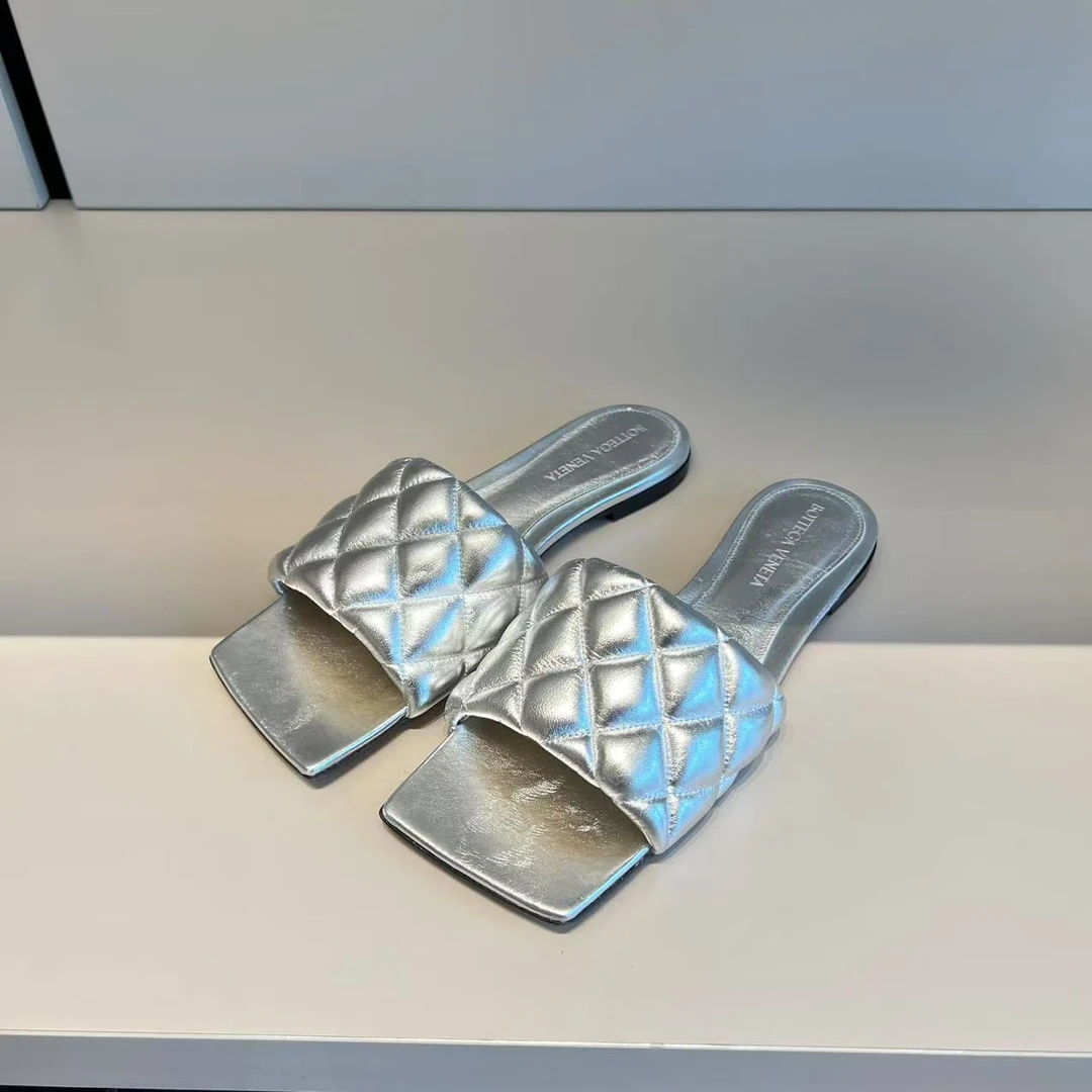 未使用 BOTTEGA VENETA/葆蝶家 /七七/女士穆勒凉拖