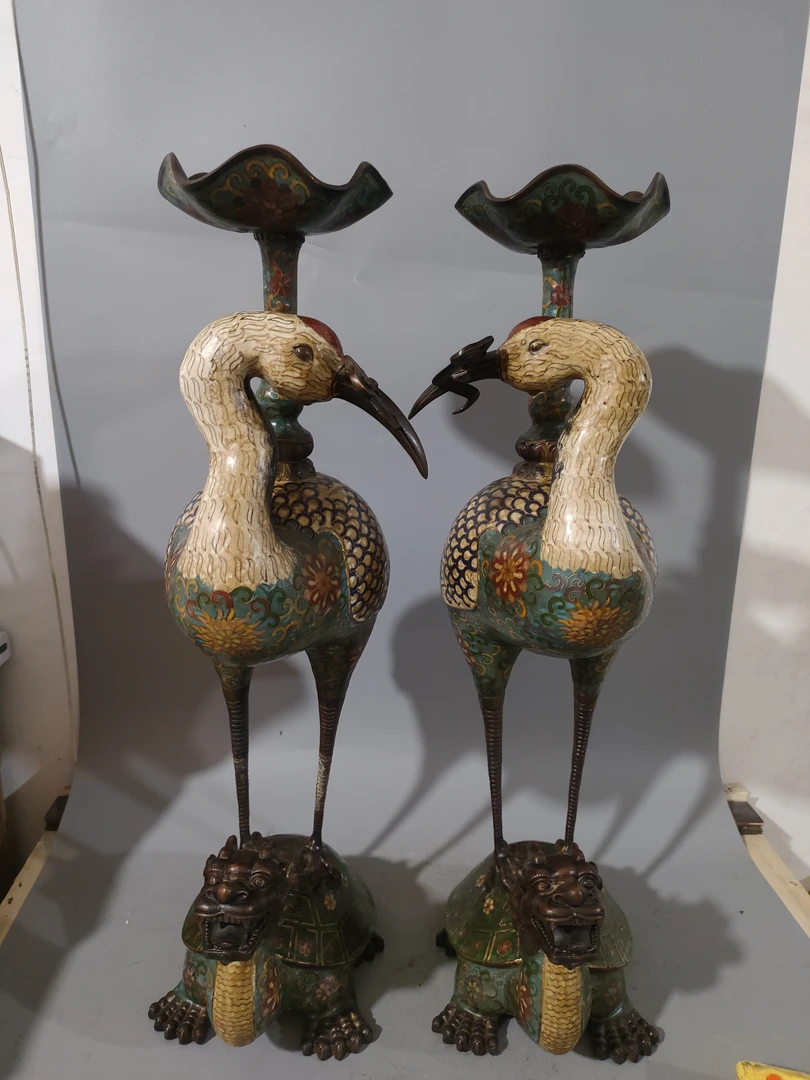 景泰蓝龟鹤烛台