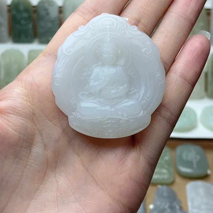 和田玉未镶嵌颈饰