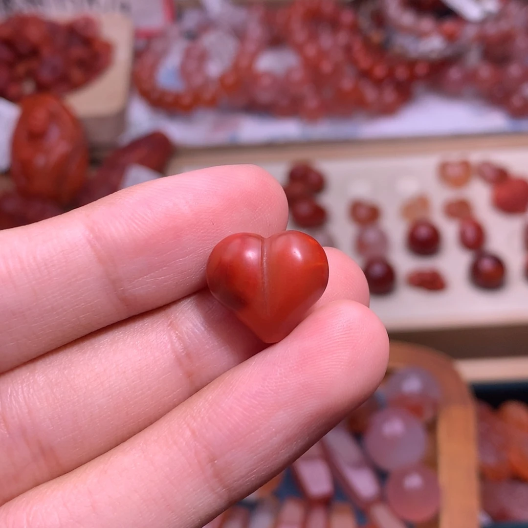 p***y南红玛瑙未镶嵌珠宝半成品屁桃25