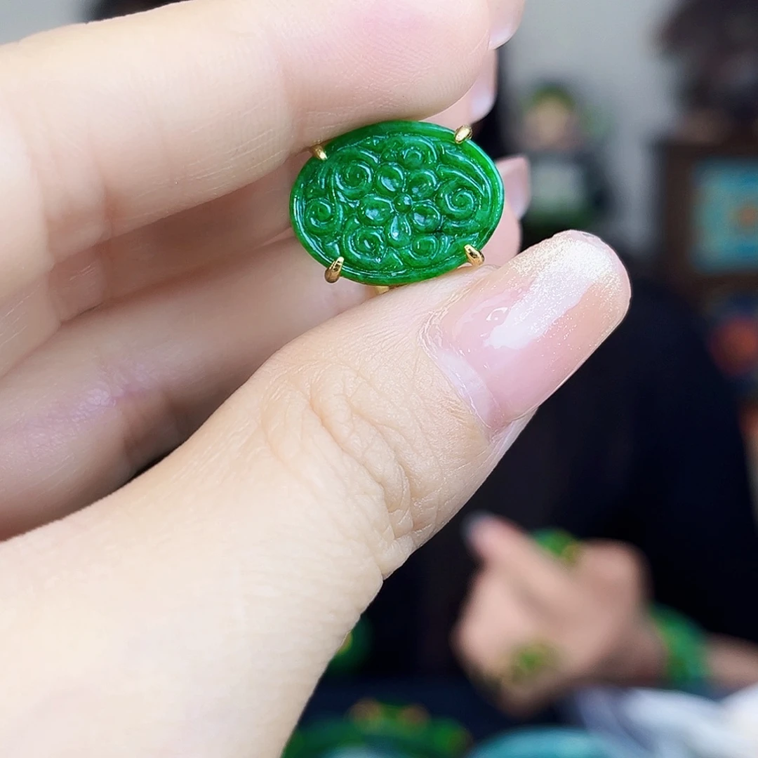 翡翠银S925镶嵌颈饰多样性