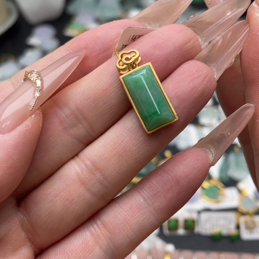 翡翠银S925镶嵌颈饰