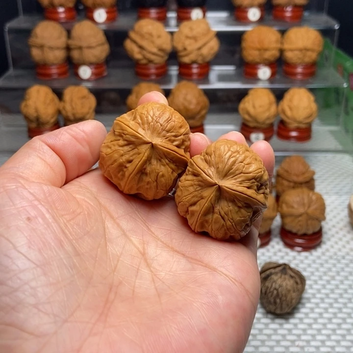 把件文玩核桃39聚宝三棱