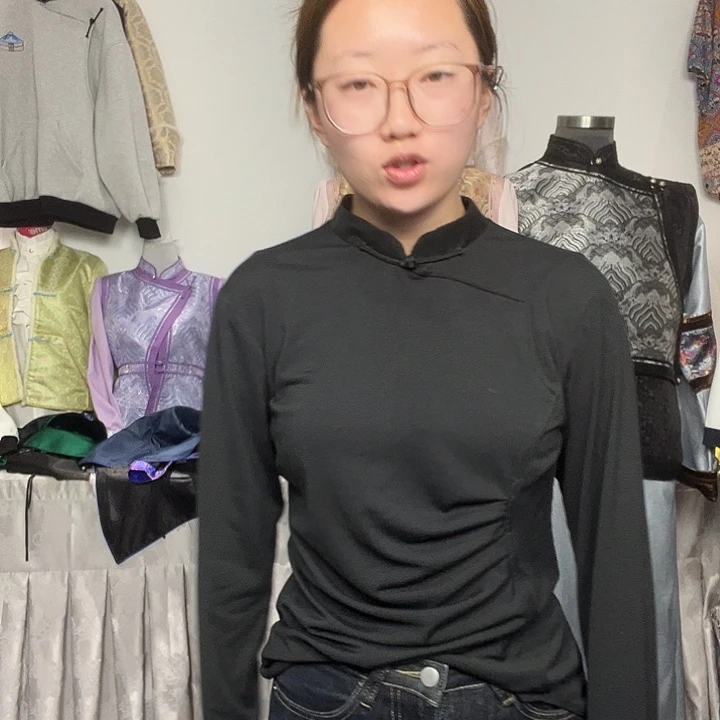 黑色打底内搭柔软舒适