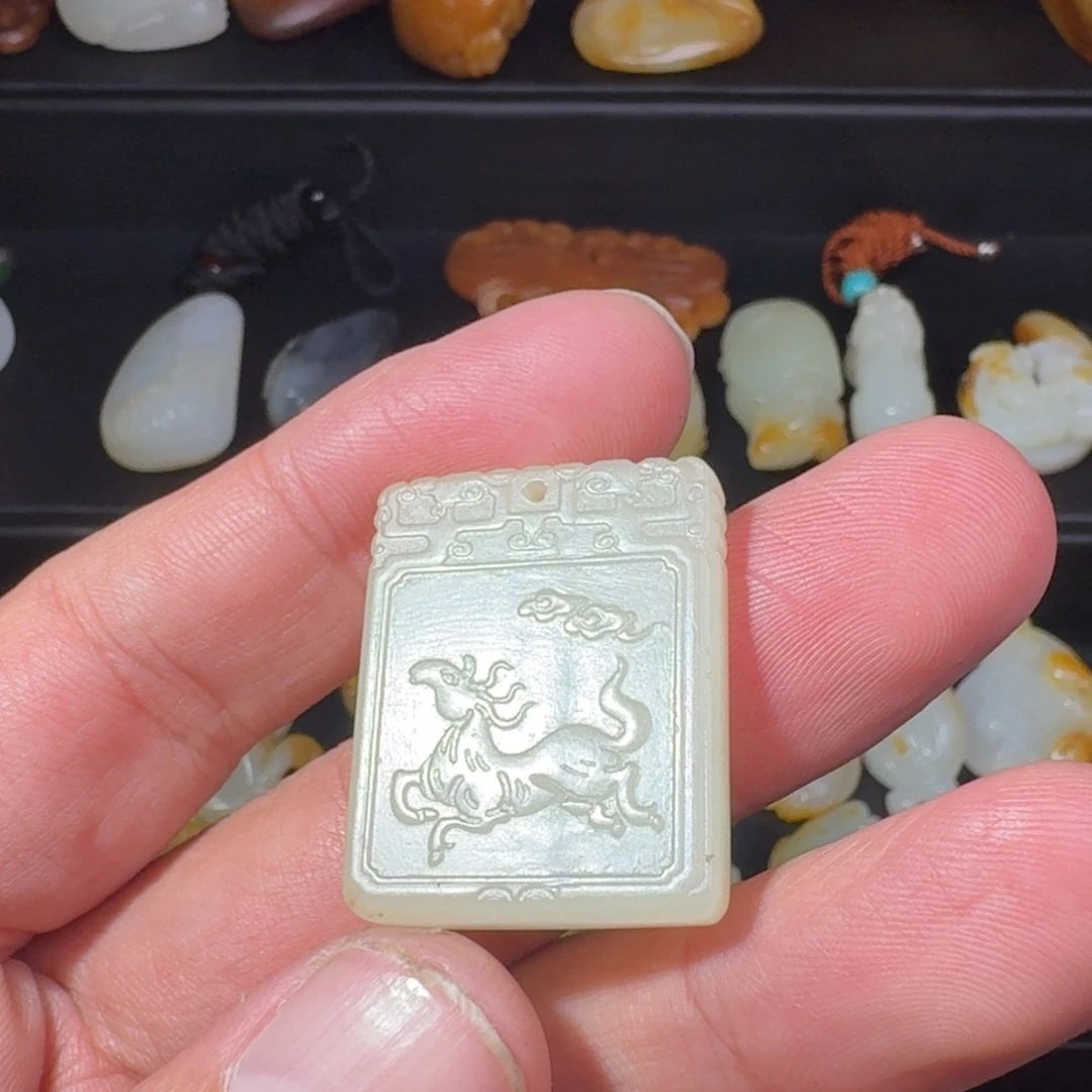 和田玉未镶嵌吊坠(不含链)