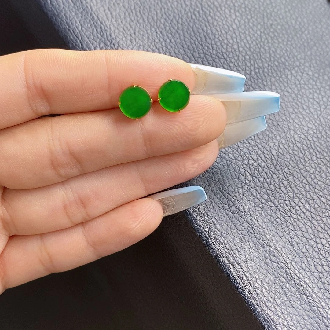 翡翠18K金镶嵌颈饰翡翠