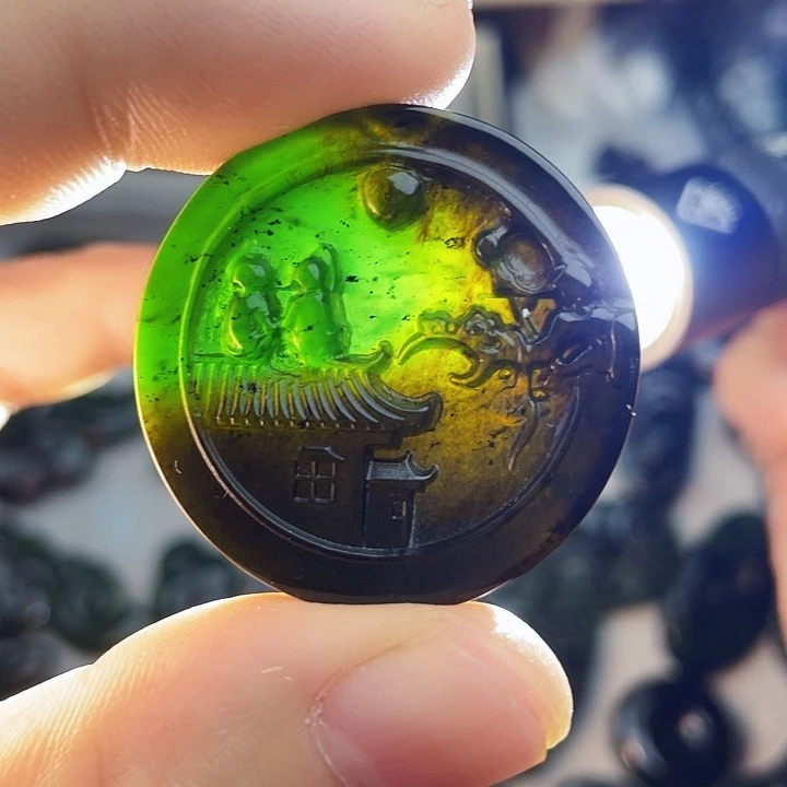 蛇纹石玉未镶嵌挂件