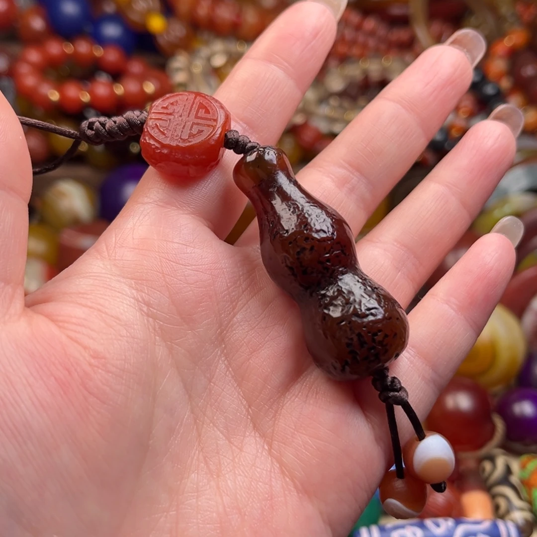 玛瑙/玉髓未镶嵌颈饰