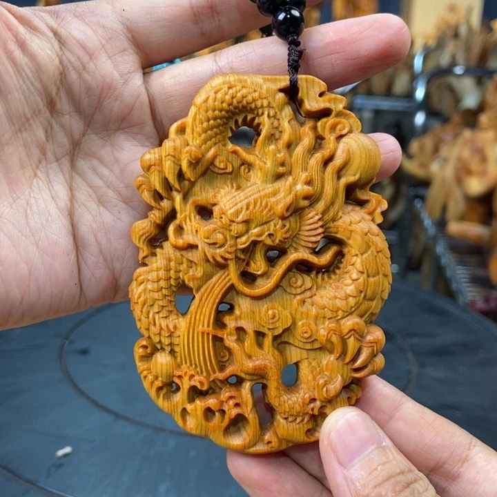 柏木（崖柏）手把件龙牌