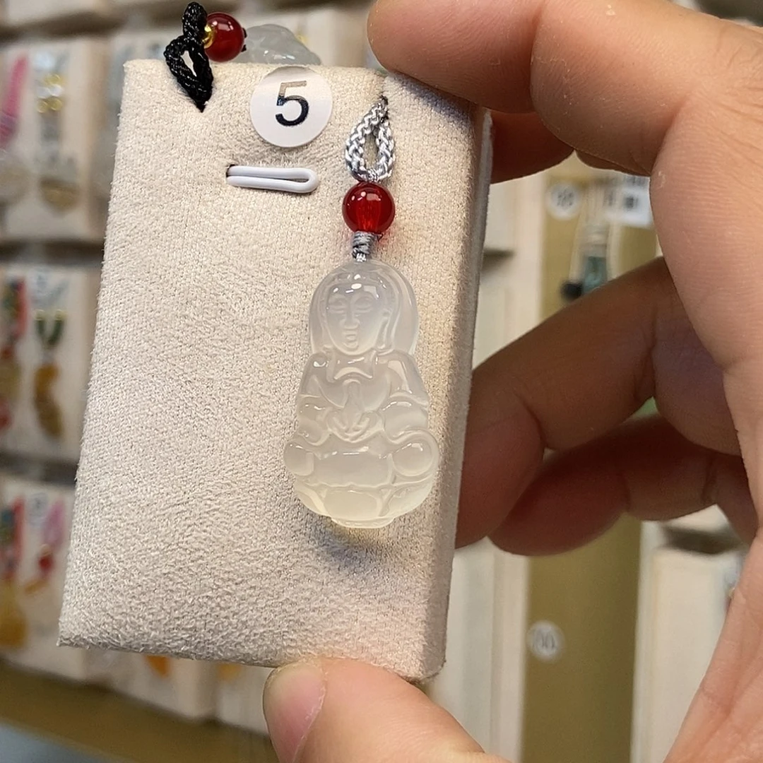 玛瑙/玉髓颈饰未镶嵌月*