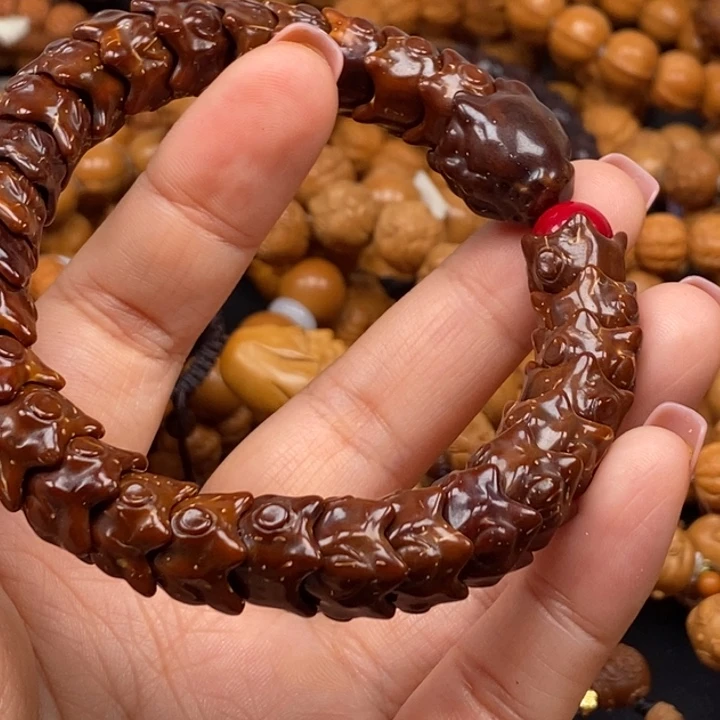 猴头核桃吊坠我们也有了