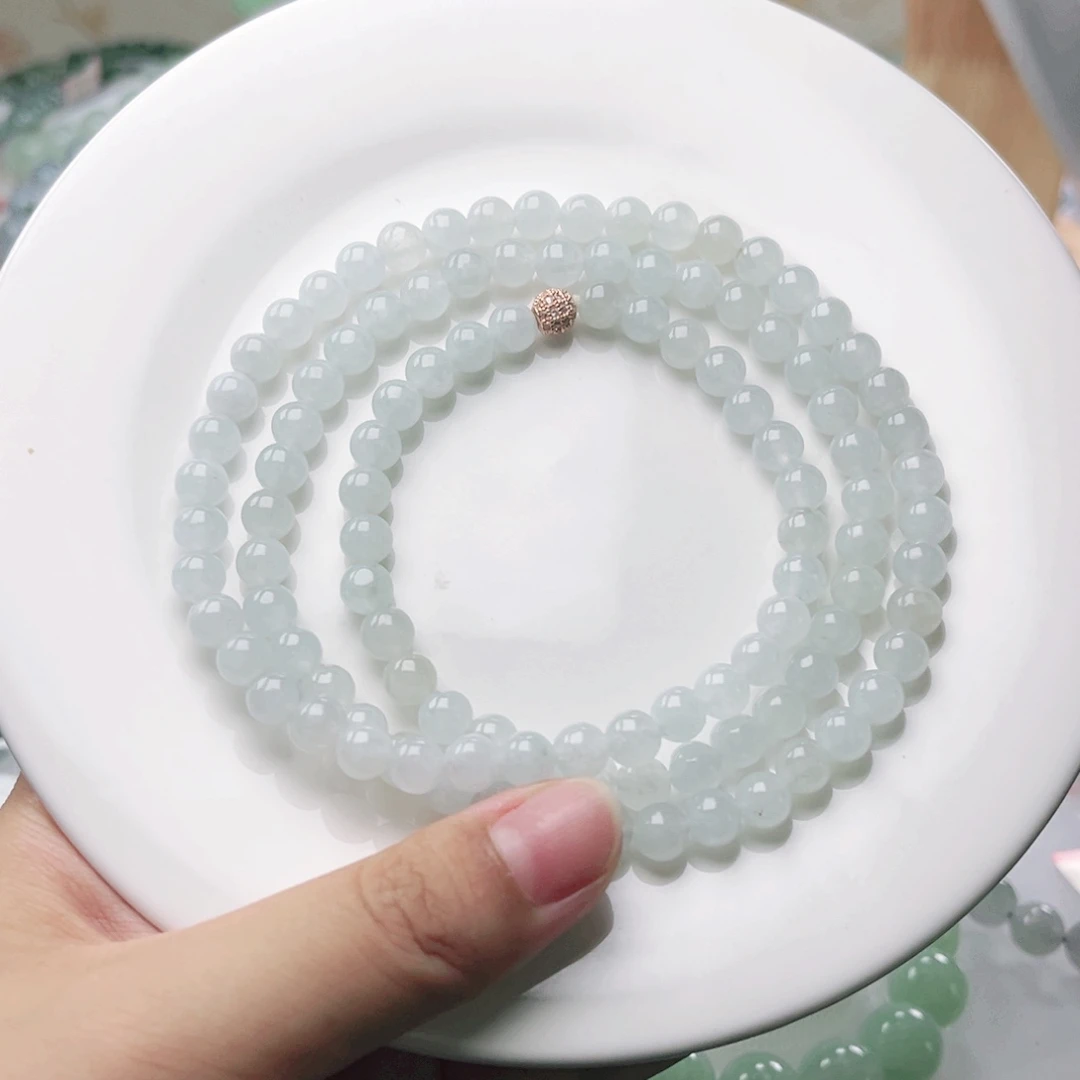 未镶嵌手链翡翠卡6.8左右