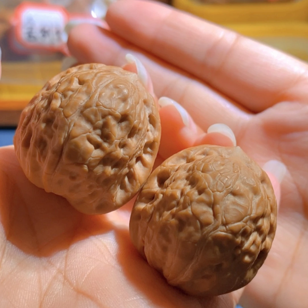 【闪购商品】文玩核桃吊坠舍利子