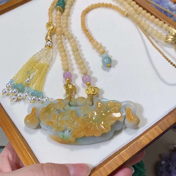 翡翠未镶嵌颈饰翡翠吊坠
