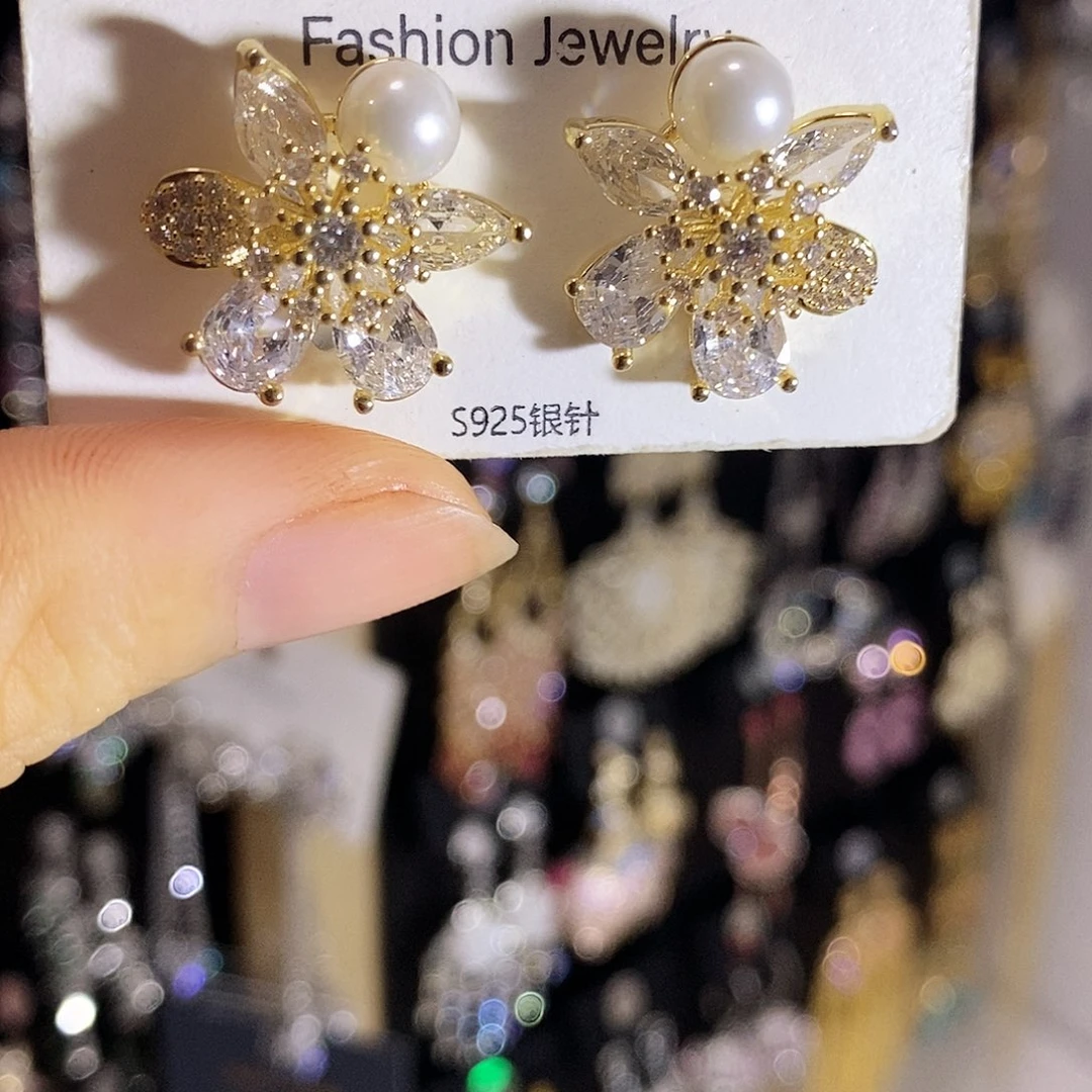 锆石纯铜合金锆石