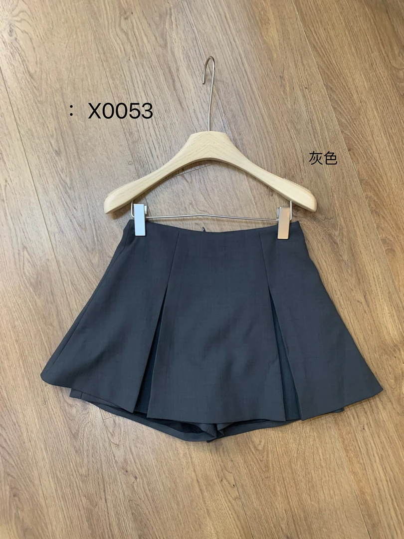 鑫燃KIKI 复古时尚百搭高级感短裙 0053 RS