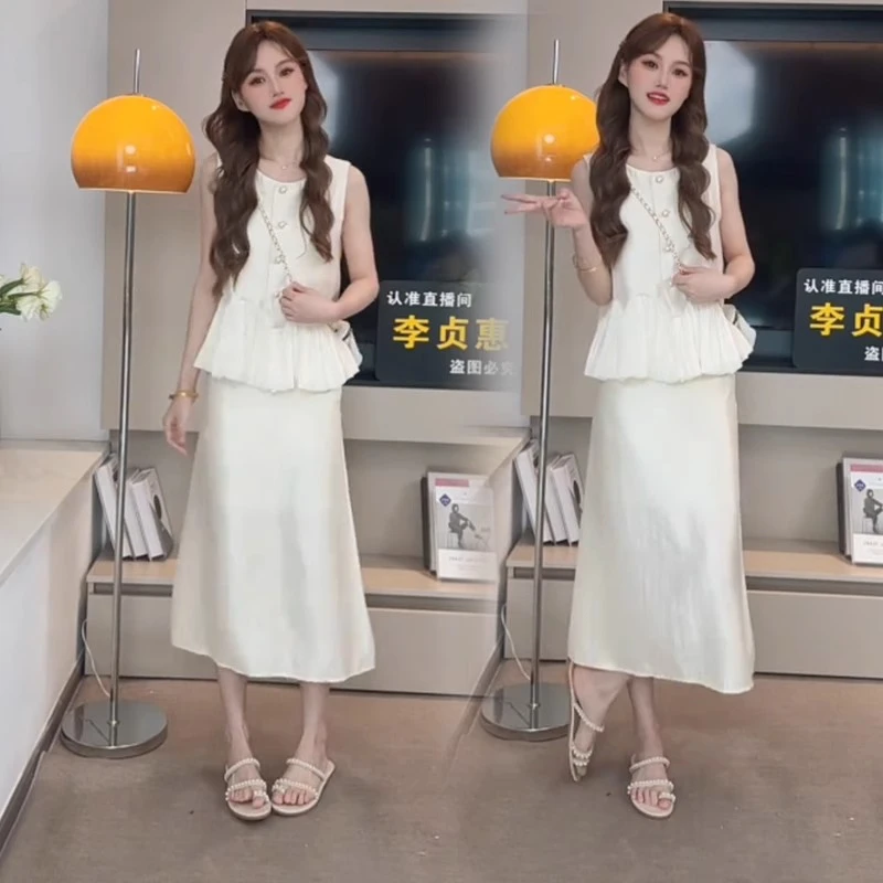 夏季新款气质时尚高级感套装女法式减龄拼接无袖上衣短裤两件套潮