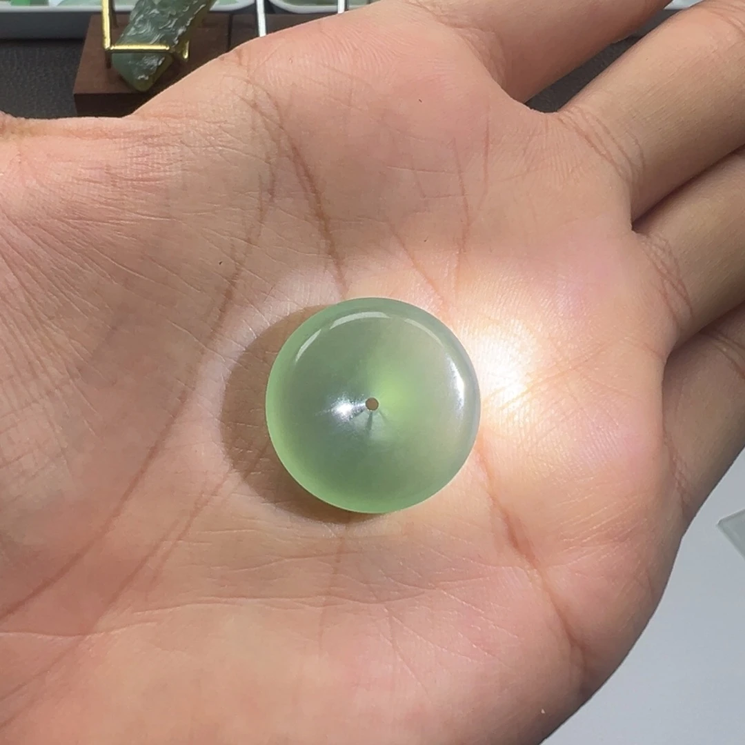 定制翡翠未镶嵌平安扣