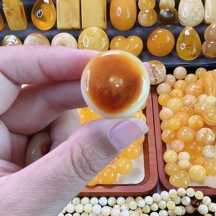 蜜蜡未镶嵌吊坠(不含链)