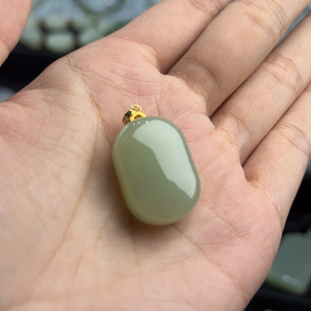 颈饰银S925镶嵌和田玉