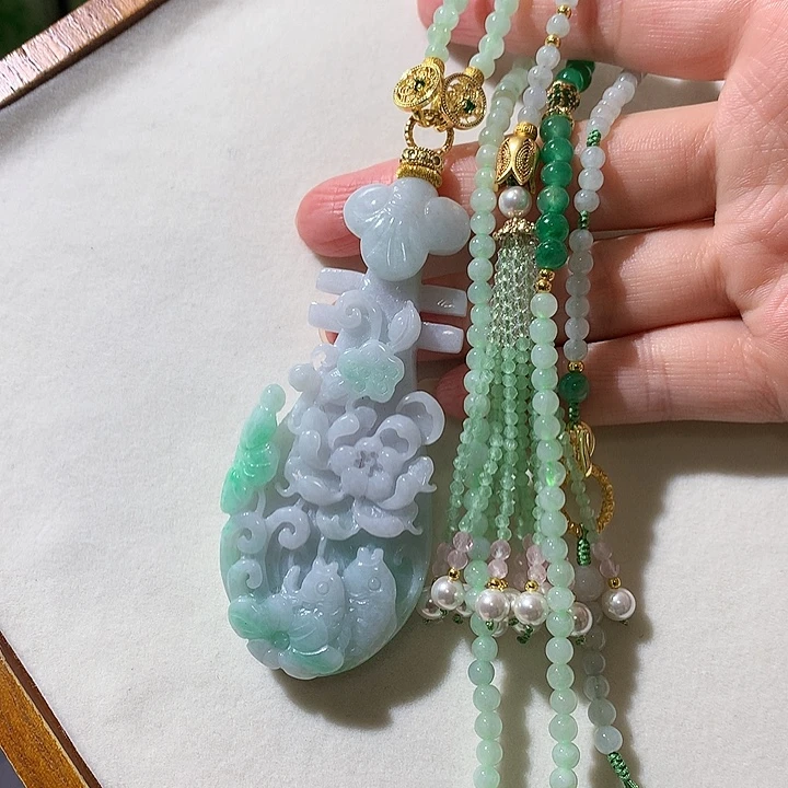 翡翠未镶嵌颈饰翡翠吊坠