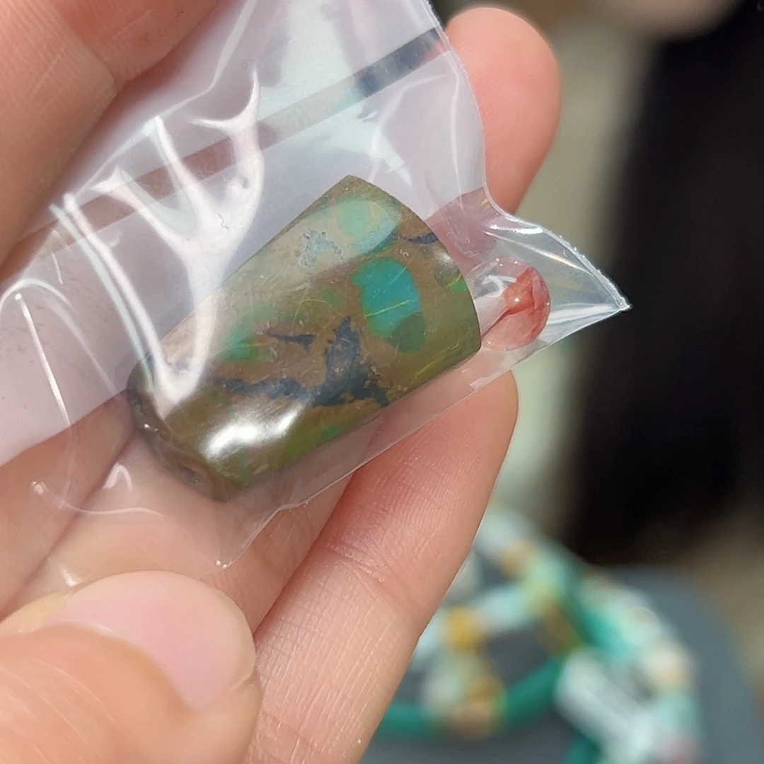 南红玛瑙珠宝奇石未镶嵌