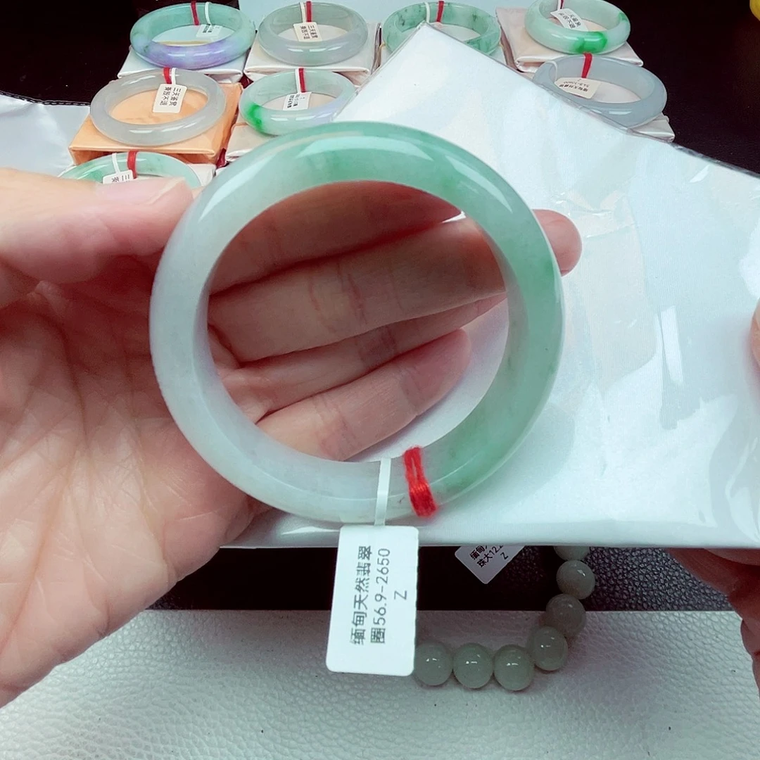 翡翠未镶嵌手镯天然缅甸翡翠