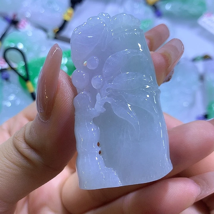 翡翠未镶嵌颈饰天然翡翠A货吊坠