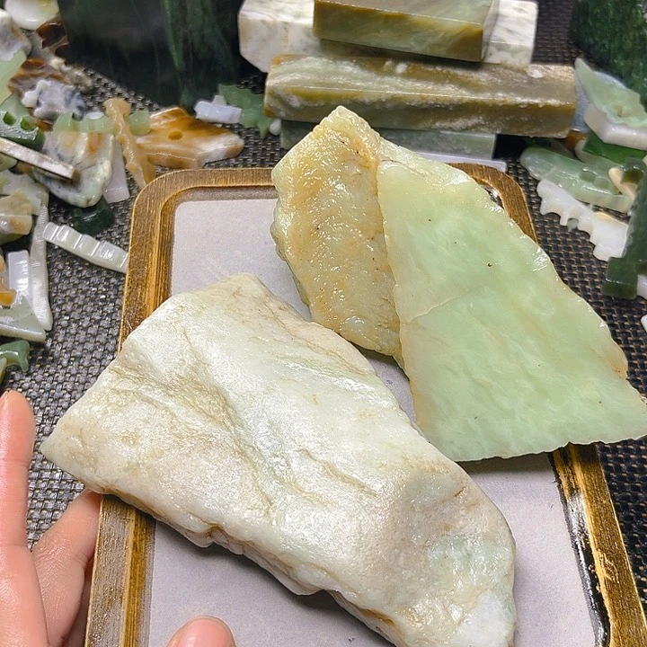 未镶嵌和田玉珠宝半成品毅****）